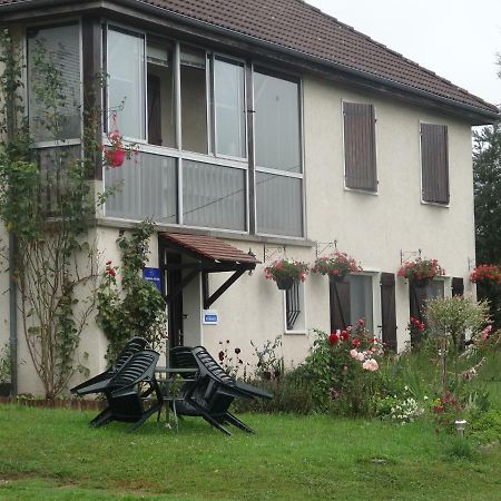Les Tilleuls Janaillat Exterior photo